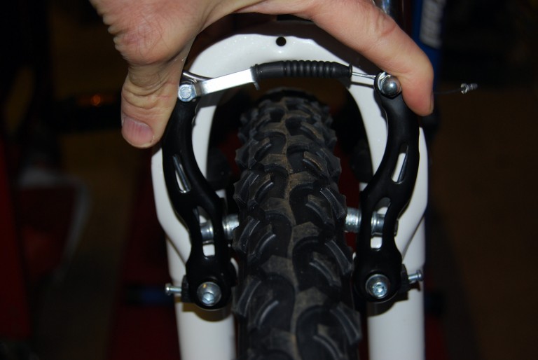adjusting side pull caliper brakes