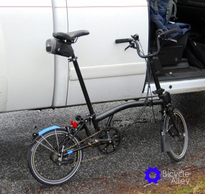 After unfolding the Brompton bicycle it was ready to ride 2.5 miles to the local U-haul rental yard to rent a truck.